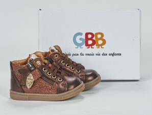 Ψηλά Sneakers GBB –