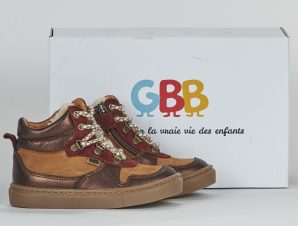 Ψηλά Sneakers GBB –