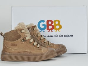 Ψηλά Sneakers GBB –