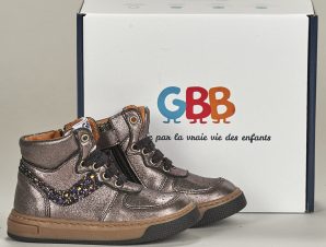 Ψηλά Sneakers GBB –