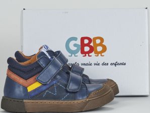 Ψηλά Sneakers GBB –