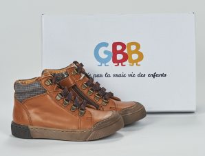 Ψηλά Sneakers GBB –