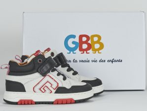 Ψηλά Sneakers GBB –