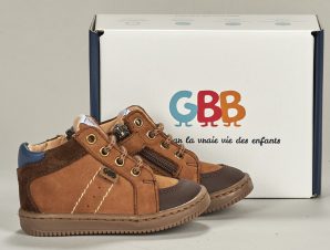 Ψηλά Sneakers GBB –